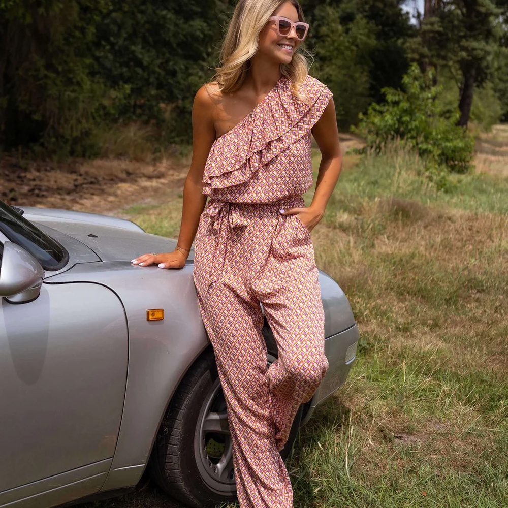 Easy Clothes  Charlior Maxine patterned jumpsuit Size Small